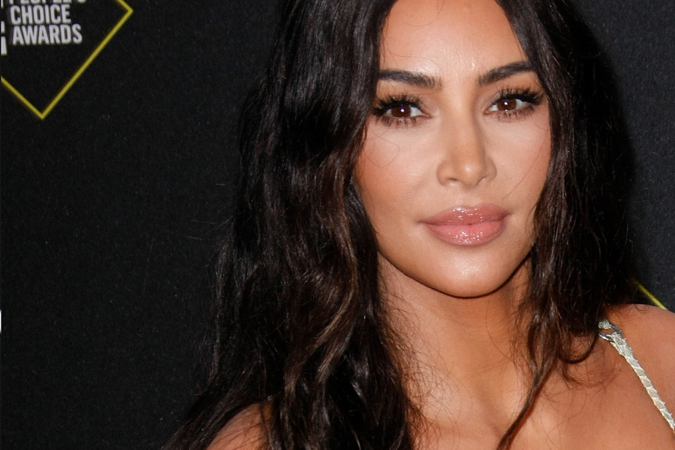 Klage gegen Horror-Boss: Ließ Kim Kardashian Putzkräfte unbezahlt arbeiten?