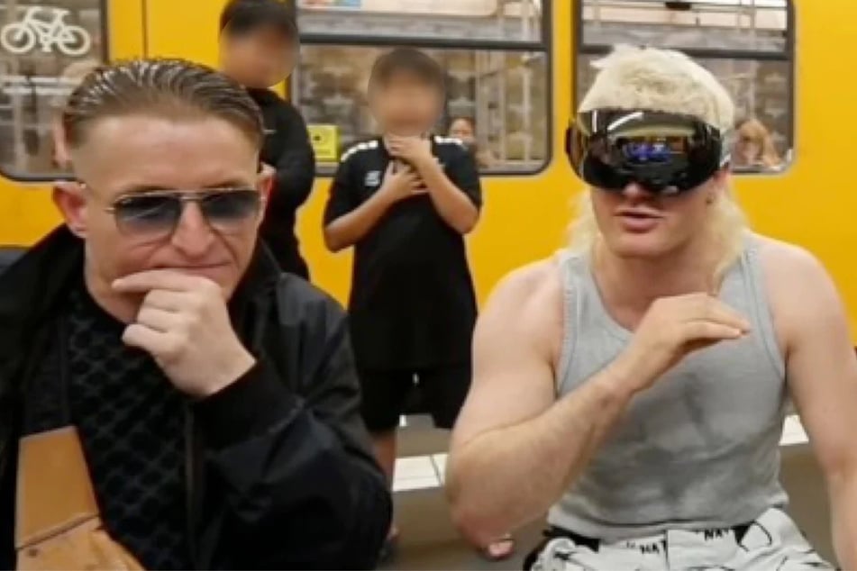 Der Live-Stream mit Rapper Ski Aggu (28, r.) macht mal wieder Schlagzeilen.
