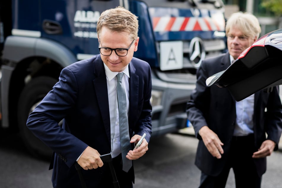 Zuvor hatte Carsten Linnemann (48) den Posten inne. Der 48-Jährige tritt aber die offene Stelle als Gesundheitsminister an.