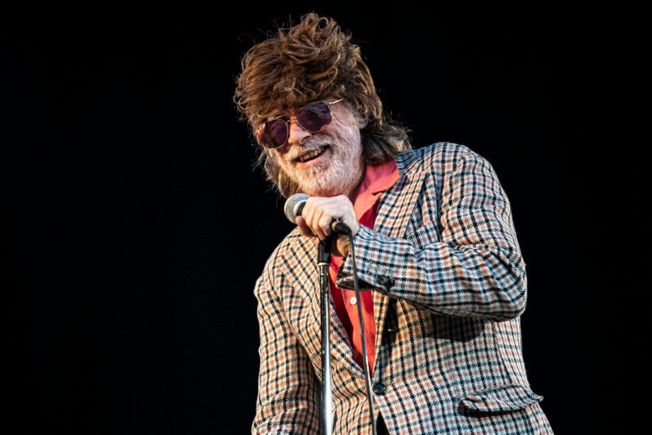 Helge Schneider (65) gibt auf der Waldbühne ein Konzert.