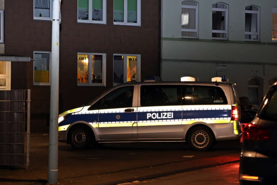 Bei dem Einsatz in Solingen-Mitte wurde ein 55-Jähriger festgenommen.
