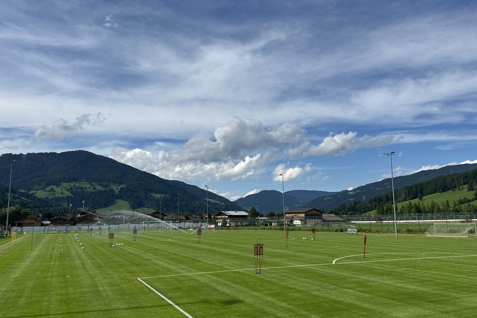 Vor dieser Kulisse in Flachau (Österreich) wollen die Kiezkicker auch in dieser Saison wieder trainieren.