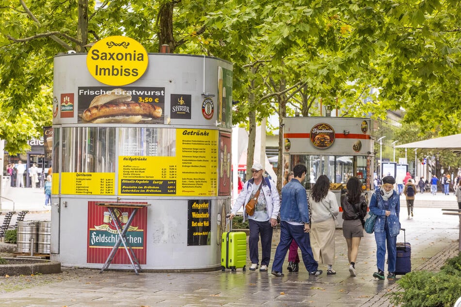 Die Imbiss-Pavillons sollen weichen.
