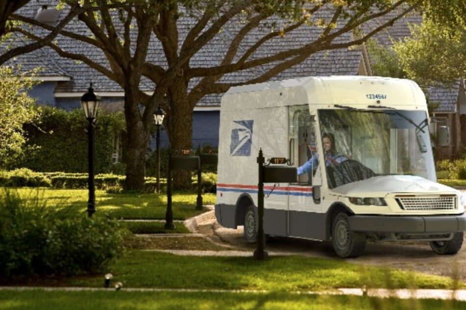 The internet is split over the new USPS "duck truck" design