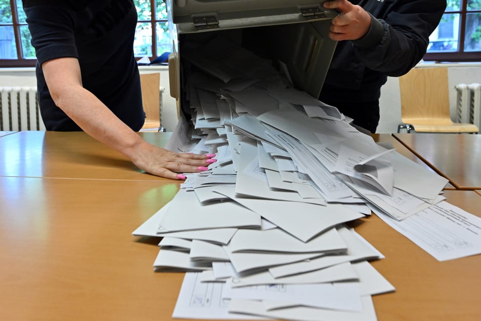 Die Auszählung der Stimmen beginnt!