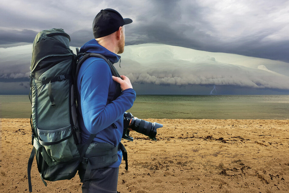 Unvergesslicher Augenblick: Von der Ostsee zieht das Unwetter heran.