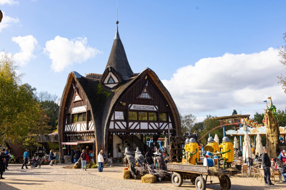 Im Freizeitpark Plohn erwartet Väter eine Überraschung.