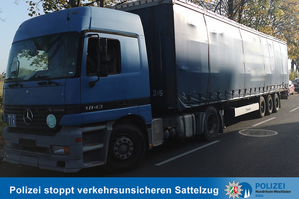 Bei einer Kontrolle am Donnerstag fielen der Polizei zahlreiche Mängel an diesem Sattelzug auf.