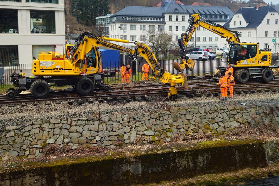 Sperrung von Müglitztalbahn dauert länger: VVO äußert sich zum Grund