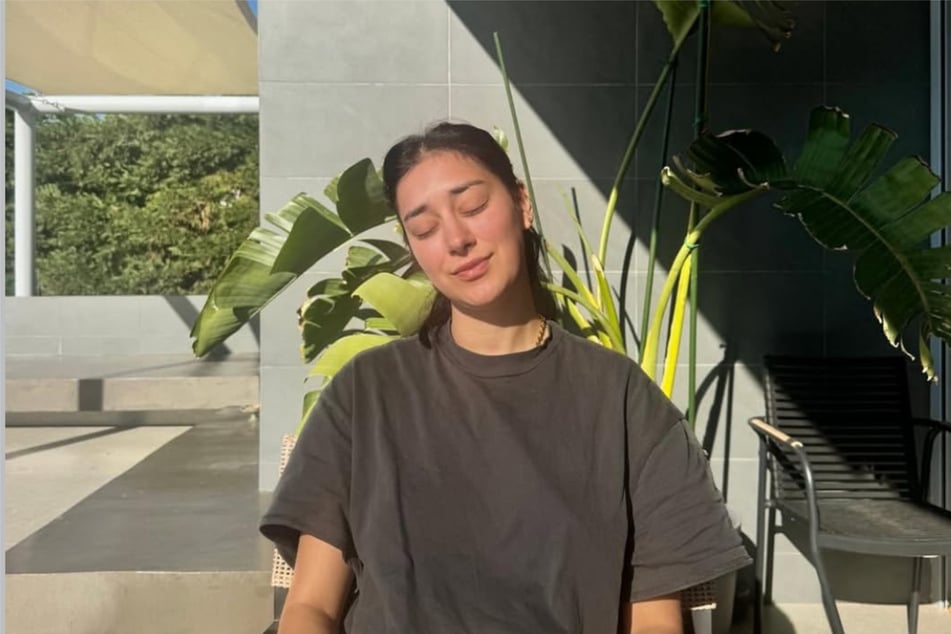 Elif zeigt auf Instagram auch Phasen ihrer Depression – eine Erkrankung, unter der auch ihre Mutter litt. Künftig will sie ihr Leben bewusster und langsamer angehen.