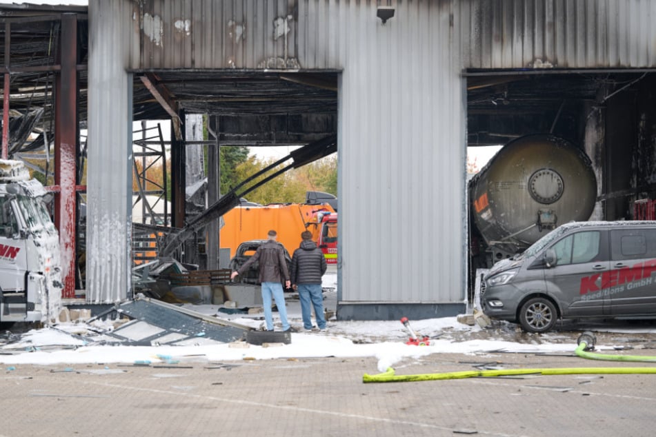 Nach zwei Stunden konnten die Rettungskräfte den Brand unter Kontrolle bringen.