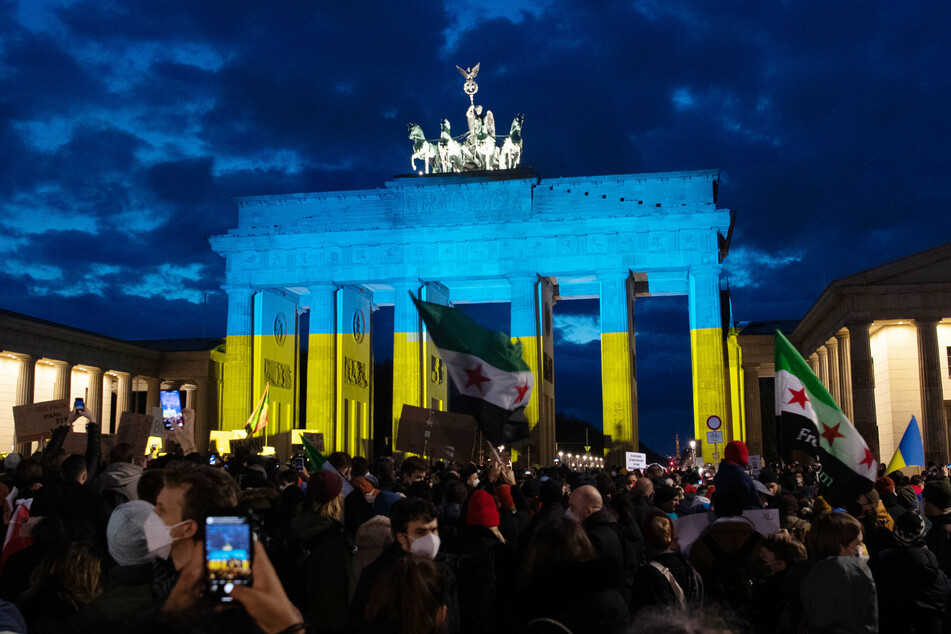 Berlin setzt mit dem Anleuchten erneut ein Zeichen der Solidarität mit der Ukraine.