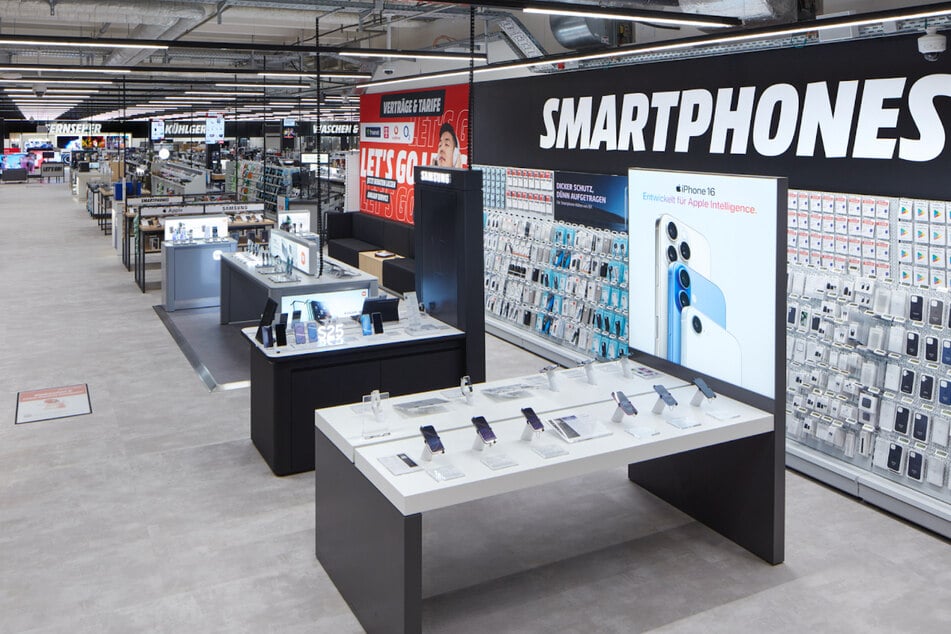 MediaMarkt im Rheinpark-Center feiert große Neueröffnung.