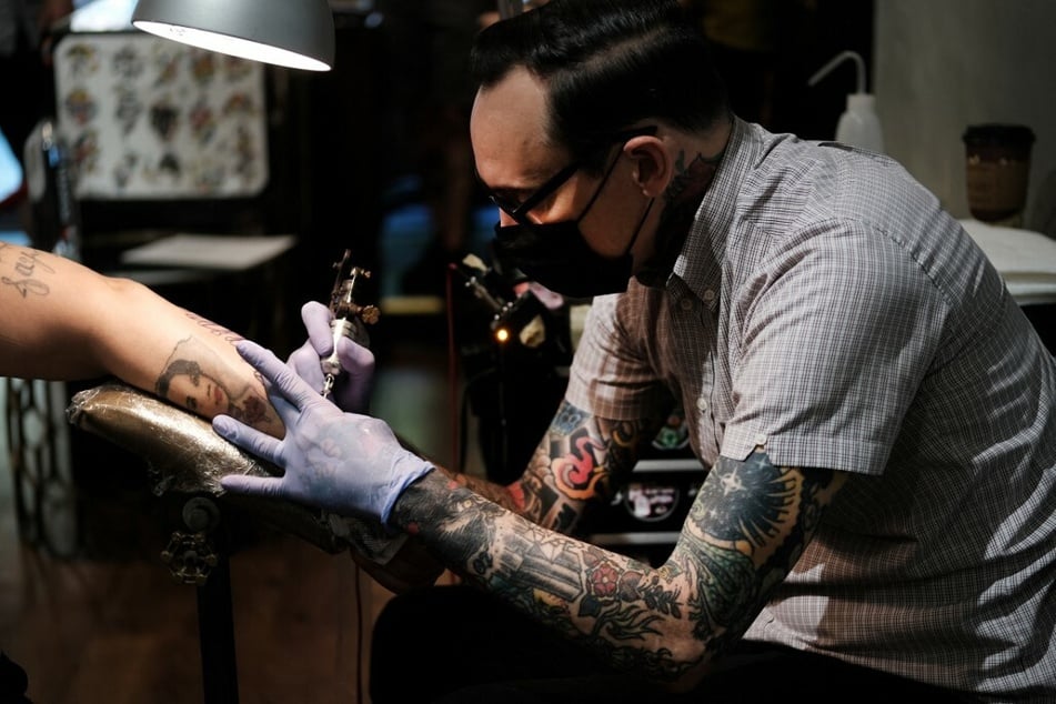 Aloka Tattoos - 💡 DID YOU KNOW ? The first tattoo machine got its  inspiration from Thomas Edison's electric pen. In 1891, the first electric tattoo  machine was created, gaining inspiration from