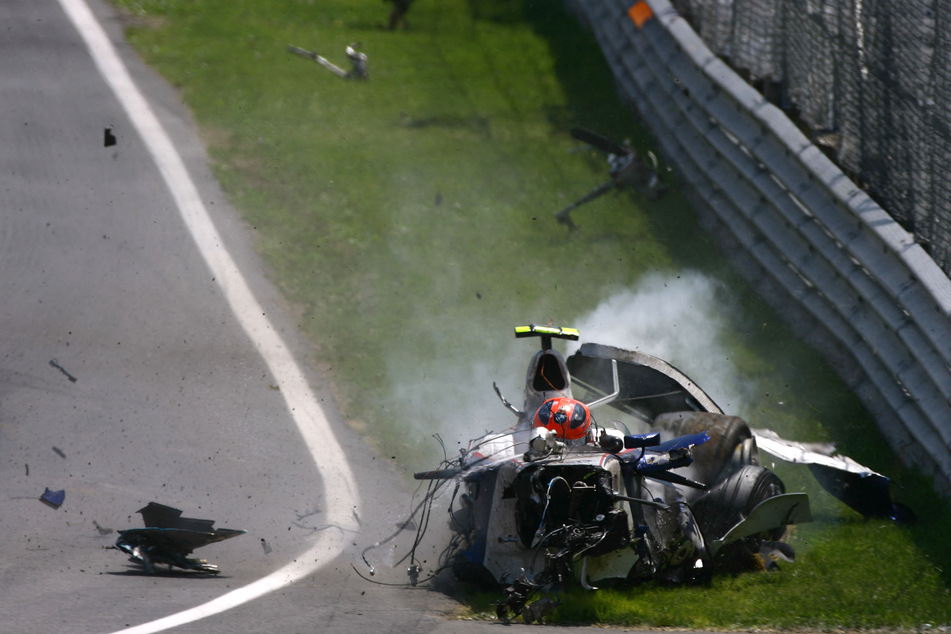 Dieser Crash ist Formel-1-Fans in Erinnerung: 2007 verunfallte Kubica mit seinem BMW beim Grand Prix in Kanada schwer.