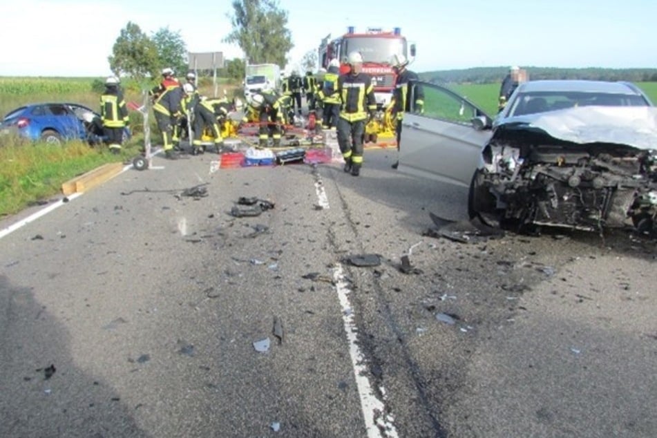 Vorfahrt übersehen: Unfall auf B71 endet für Rentner tödlich