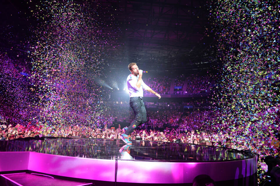 Chris Martin von Coldplay singt beim ersten Global-Citizen-Festival-Konzert 2017 in Hamburg.