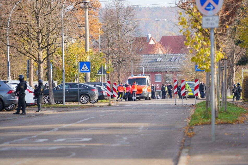 Der nähere Umkreis wurde am Dienstagvormittag abgesichert.
