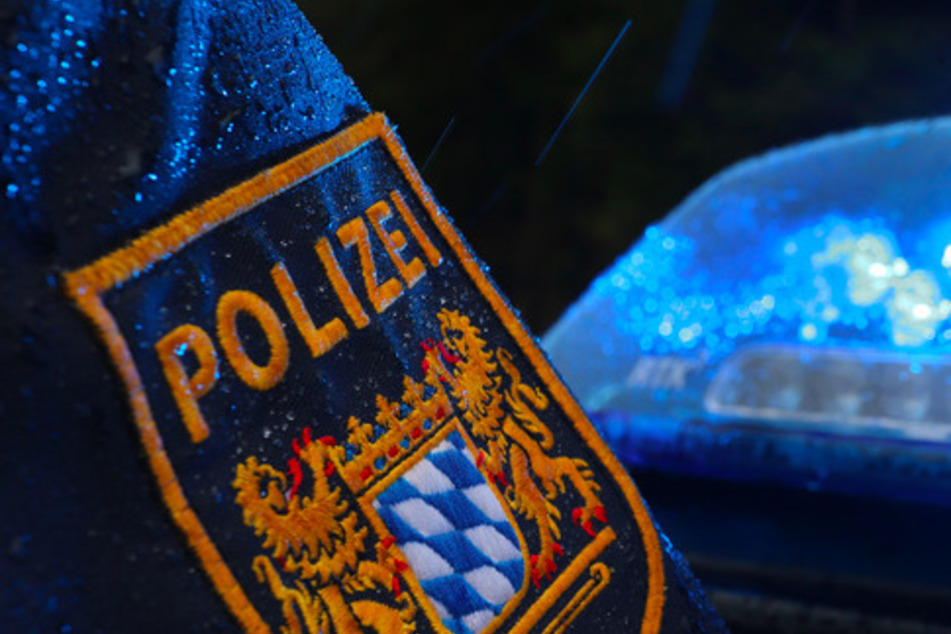 Am Freitag beginnt am Landgericht München I der Prozess gegen zwei Männer, die ältere Menschen als falsche Polizeibeamte um ein Vermögen gebracht haben sollen.