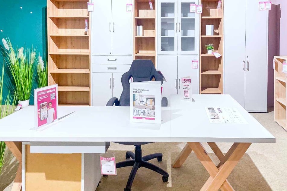 Möbel Boss Leipzig verlängert am Freitag (6.2.) die Öffnungszeit und gibt hohe Rabatte