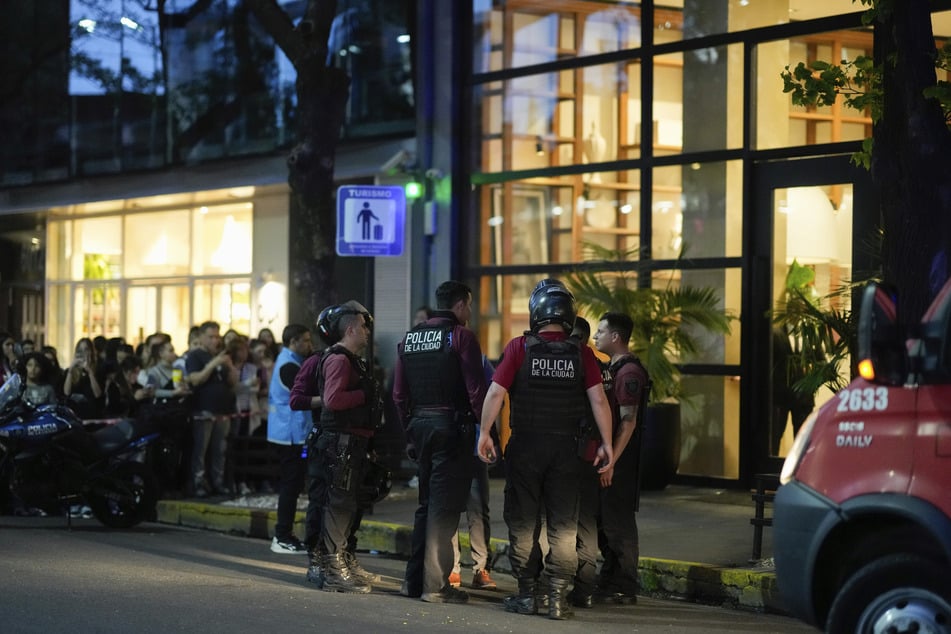 Der 31-Jährige stürzte in Buenos Aires vom Balkon eines Hotels.