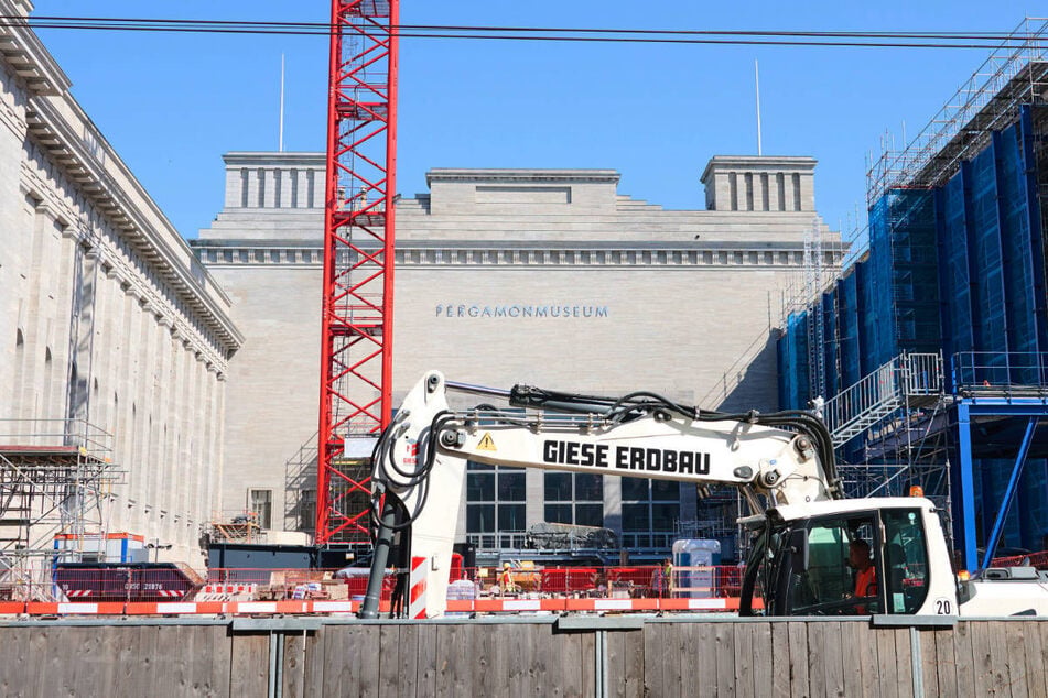 Noch ist das Pergamonmuseum in Berlin eine einzige Baustelle.