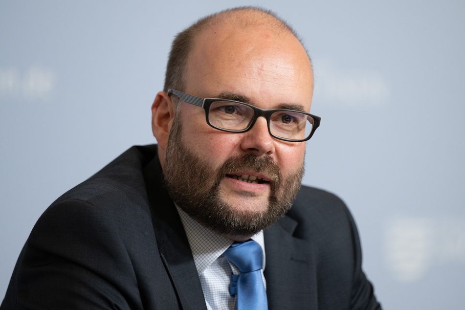 Christian Piwarz (48, CDU).
