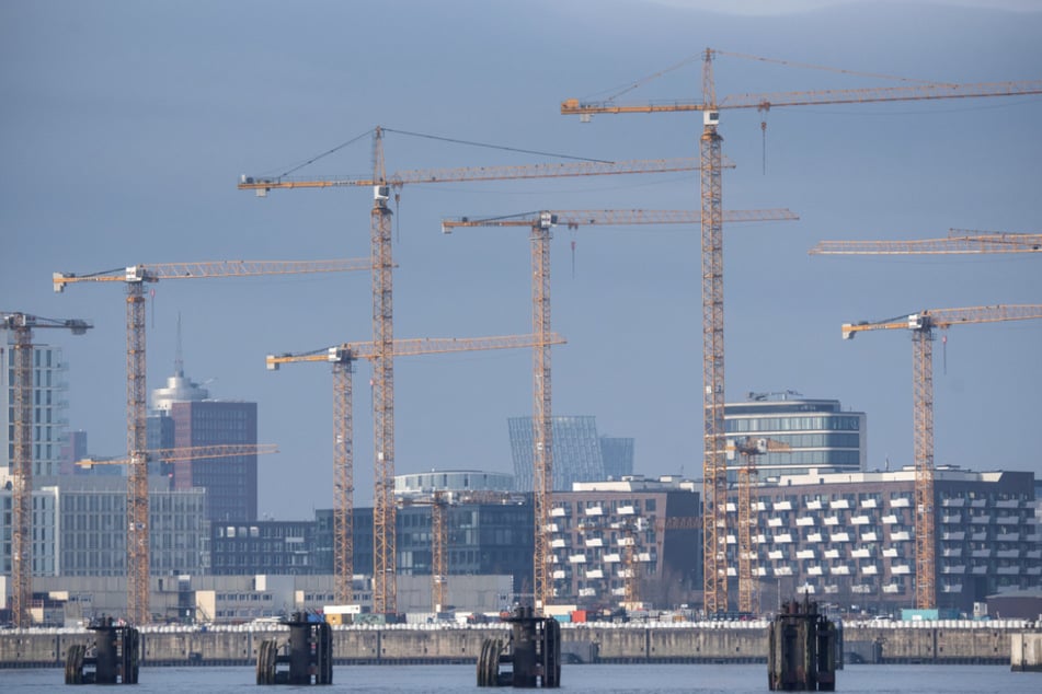 Jährlich sollen 10.000 neue Wohnungen in Hamburg gebaut werden. (Archivbild)