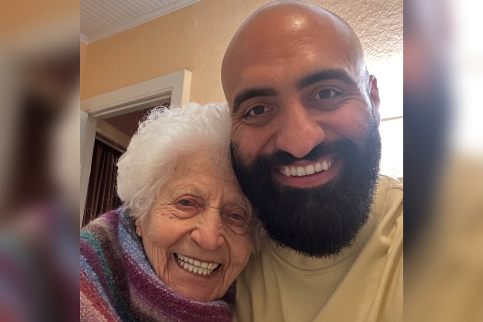 TikTok-Pfleger Rashid Hamid (32) war zu Gast in der Radio-Bremen-Show "3nach9" und sprach dort über seine schwierigen Anfänge und die Beziehung zu Oma Lotti.