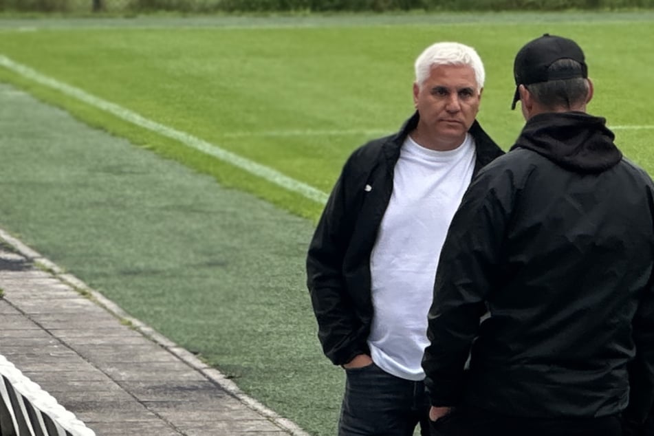 Sportchef Andreas Bornemann (53, l.) und Cheftrainer Alexander Blessin (52).