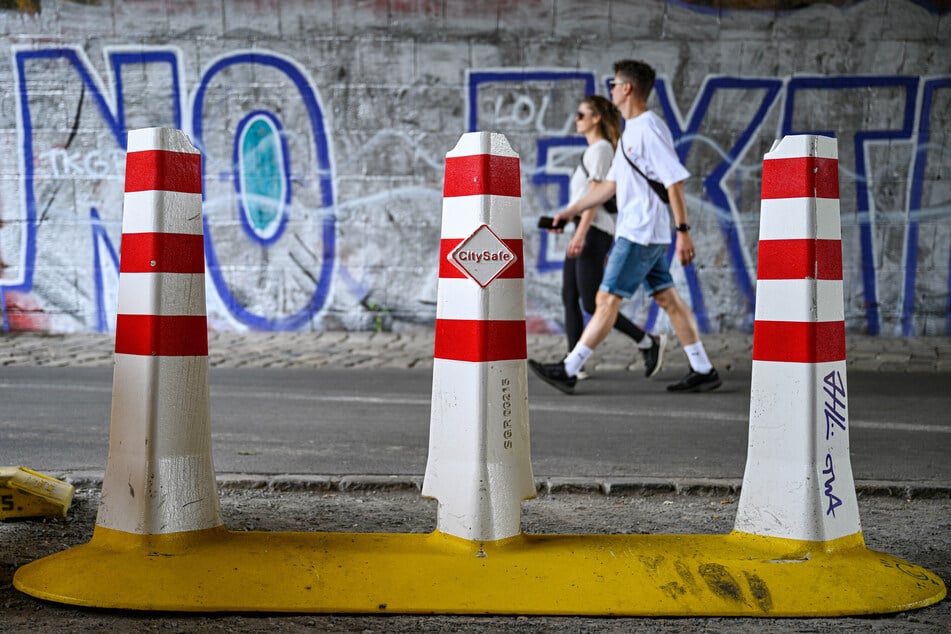 Streit entbrannt: Wer kommt für welchen Teil der Schutzkosten für welche Art von Veranstaltungen auf?