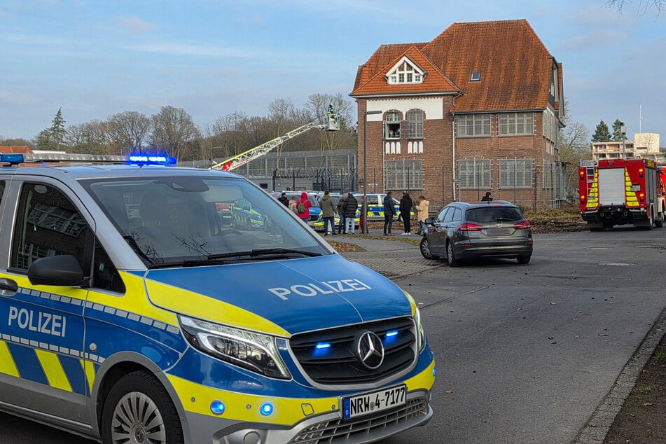 In der LVR-Klinik von Bedburg-Hau (Nordrhein-Westfalen) lief am Mittwochnachmittag ein SEK-Einsatz.