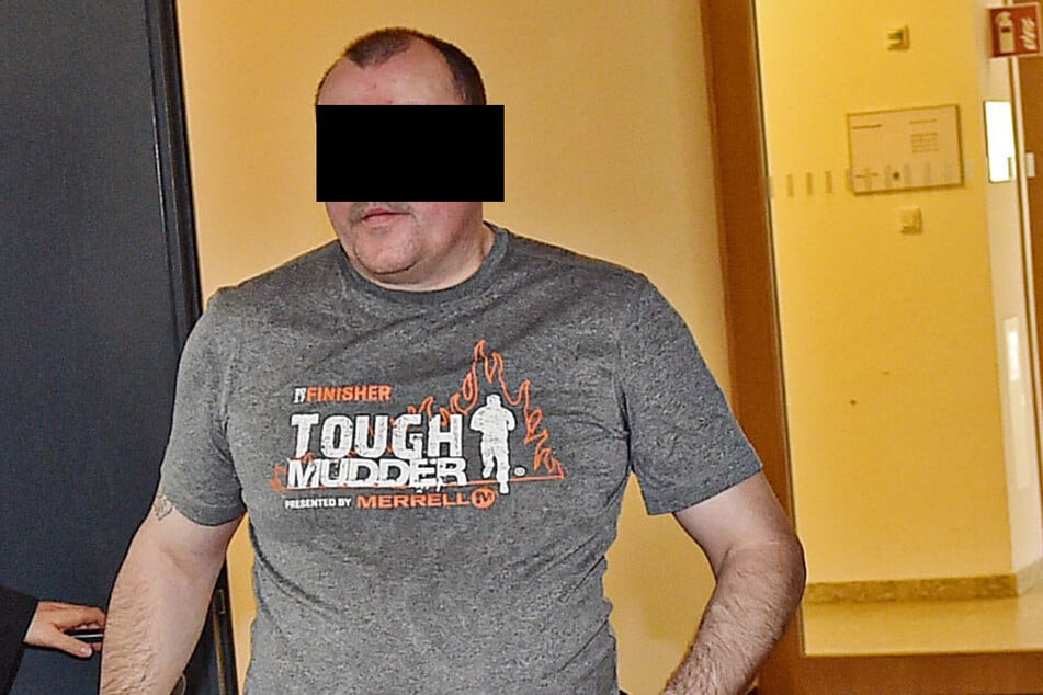 Jens N. (45) rastete wegen eines kaputten Handys total aus.