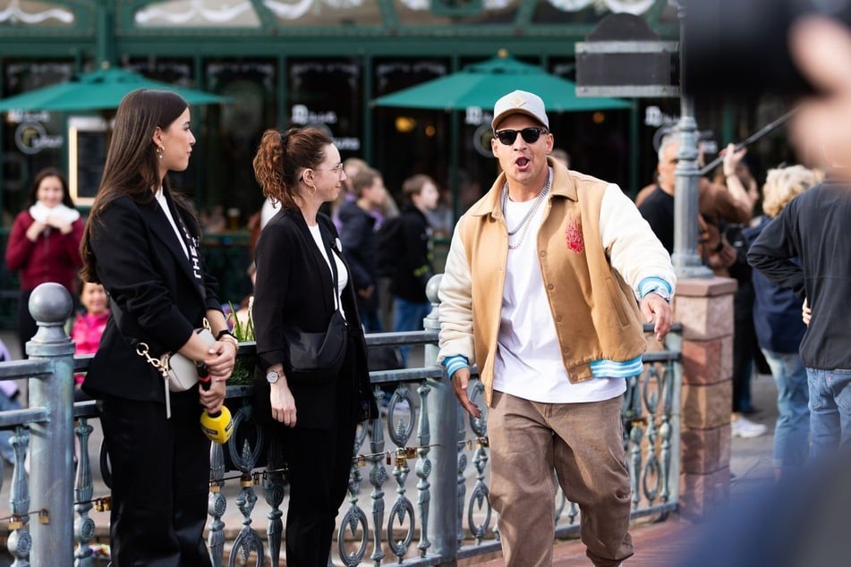 Im Sommer 2025 gab die 30-Jährige die Trennung von "DSDS"-Gewinner Pietro Lombardi (33) bekannt. Das Paar hat zwei gemeinsame Söhne.