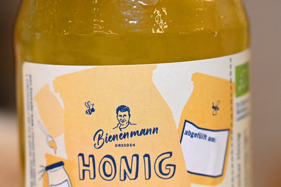 Der Bienenmann-Honig im 250-Gramm-Glas. Das Etikett kann selbst beschriftet werden - mit Zapftag und Sorte.