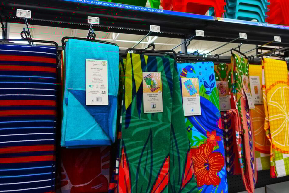 "It feels like Black Friday!" Walmart's latest deals are going viral online