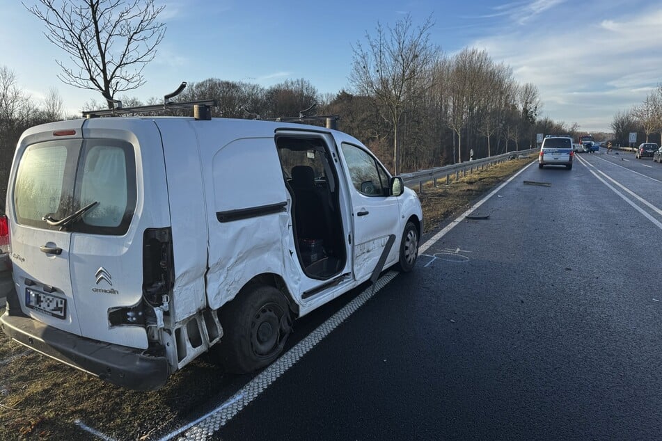 Insgesamt vier Autos, darunter auch dieser Citroën Berlingo, waren beteiligt.