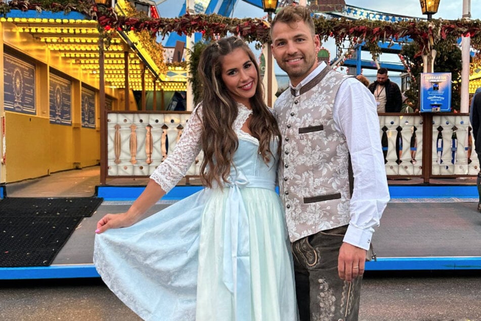 Sarah und Julian besuchten in diesem Jahr gemeinsam das Oktoberfest in München.