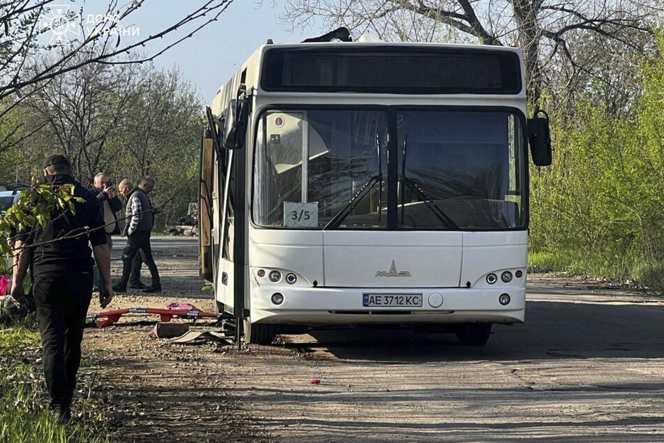 Mindestens neun Menschen sind bei einer Drohnenattacke in der ukrainischen Region Dnipropetrowsk ums Leben gekommen.