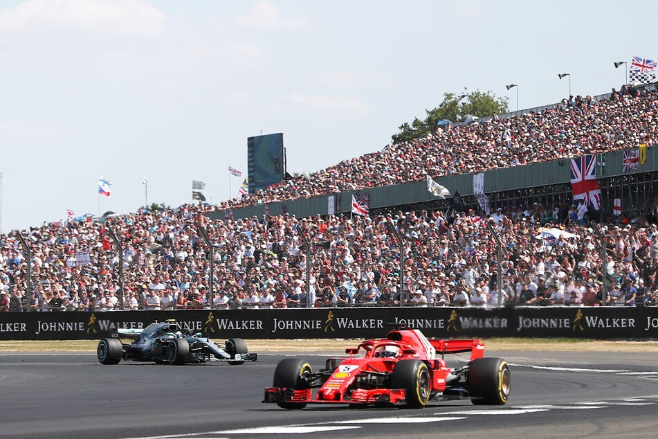 Volle Ränge in Silverstone: Die Rennstrecke in Großbritannien ist die erste komplett ausverkaufte in der aktuellen Formel-1-Saison. (Archivbild)