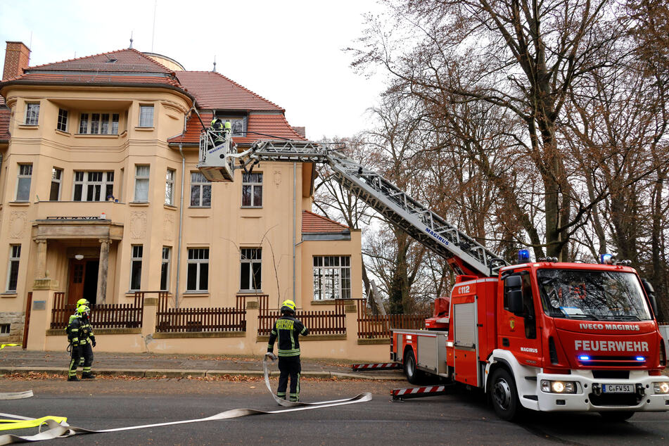 Chemnitz: Ein Verletzter bei Dachstuhlbrand in Chemnitz