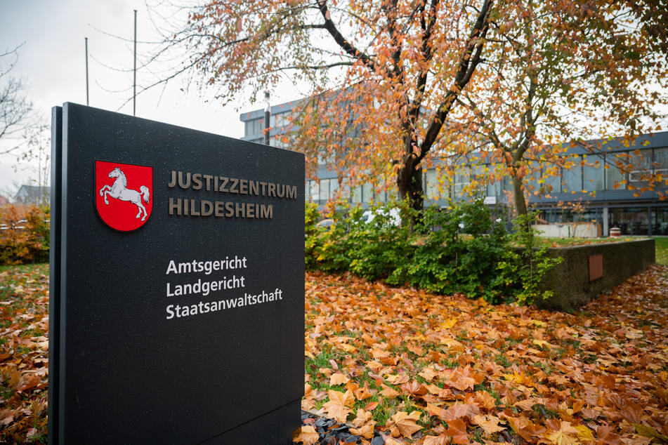 Der Prozess findet vor dem Landgericht Hildesheim statt. (Archivbild)