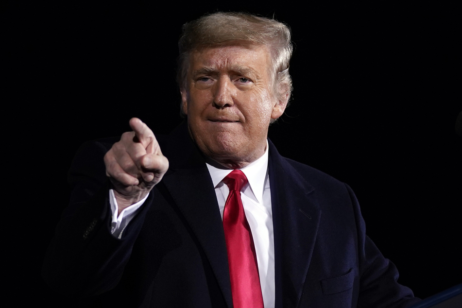 Fahndet Interpol bald nach Donald Trump?
