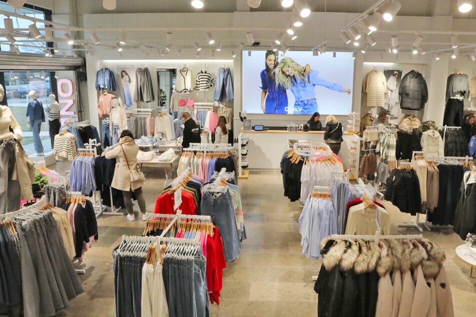 Es gibt dauerhaft gute Preise in den Marken-Outlets Schwarzheide-Mitte.