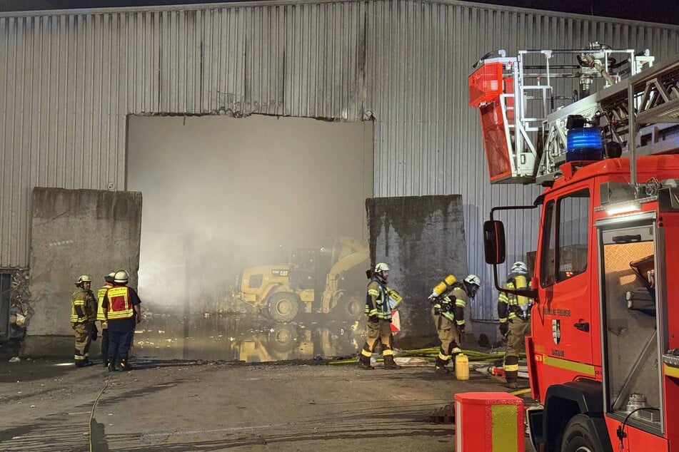 Die Feuerwehr rückte im Großaufgebot aus.