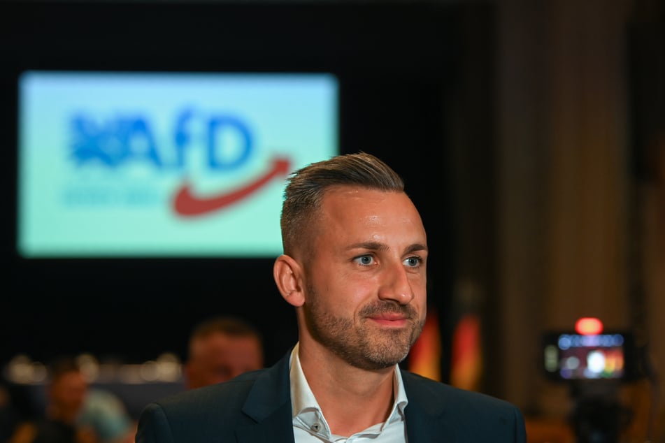 Sachsen-Anhalts AfD-Spitze Ulrich Siegmund (35) strebt nach der Landtagswahl eine Alleinregierung an.