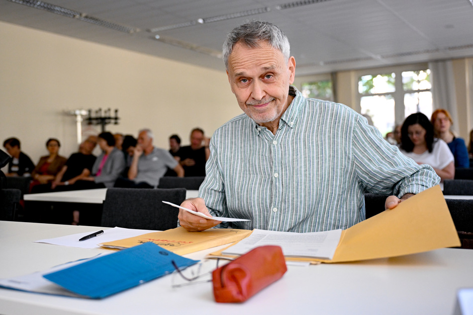 Dietmar Koschmieder (68) ist Geschäftsführer der "Jungen Welt" und kämpft vor Gericht gegen die Nennung der Zeitung in Verfassungsschutzberichten.