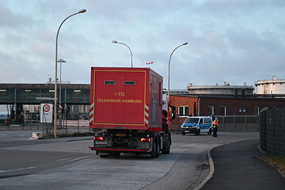 Auf dem Raffinerie-Gelände in der Moorburger Straße wurde die Bombe entdeckt.