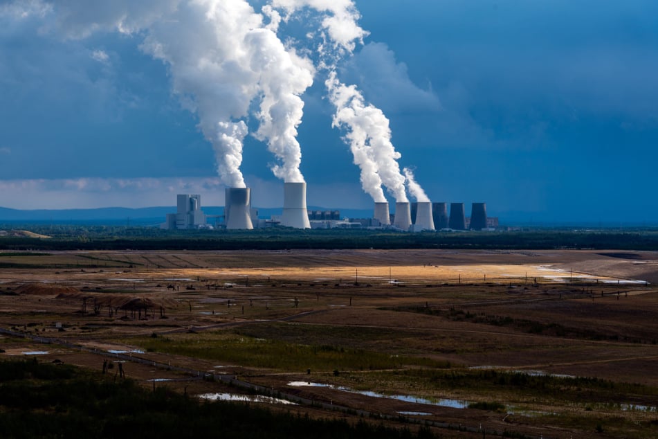 In Sachsen wurde 2023 insgesamt weniger Strom verbraucht. Den größten Rückgang verzeichneten die Statistiker bei Braunkohlestrom.