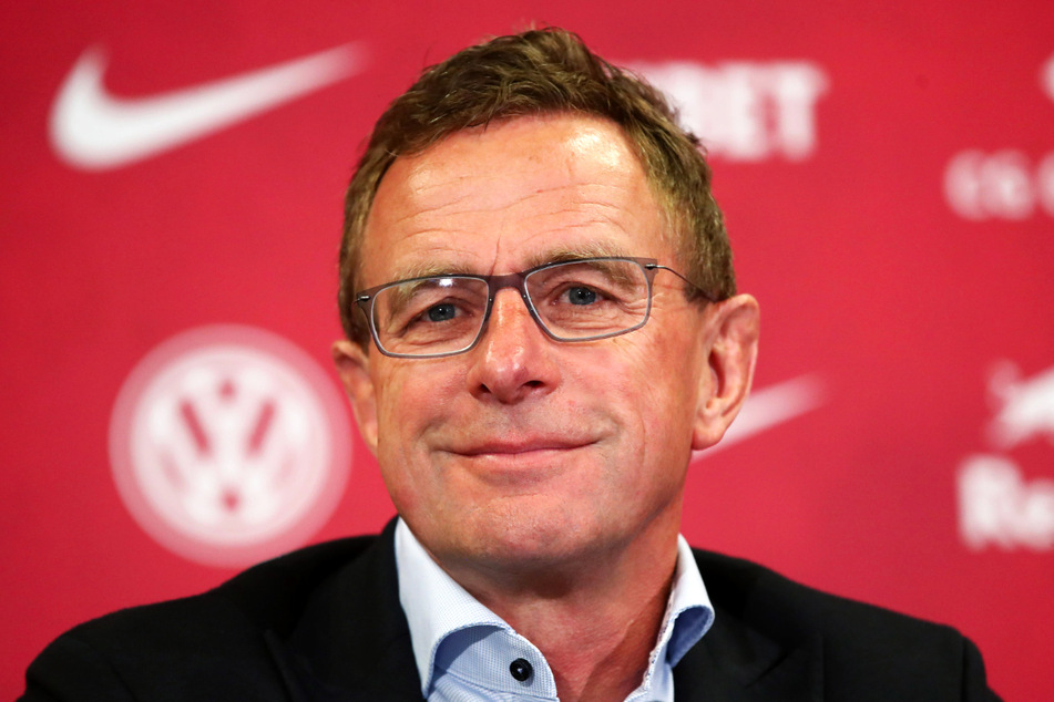 Ralf Rangnick (63) wird allem Anschein nach bis Saisonende neuer Trainer von Manchester United.